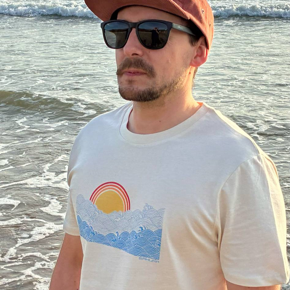 Organic "Sunsets and Sea dips" T-shirt